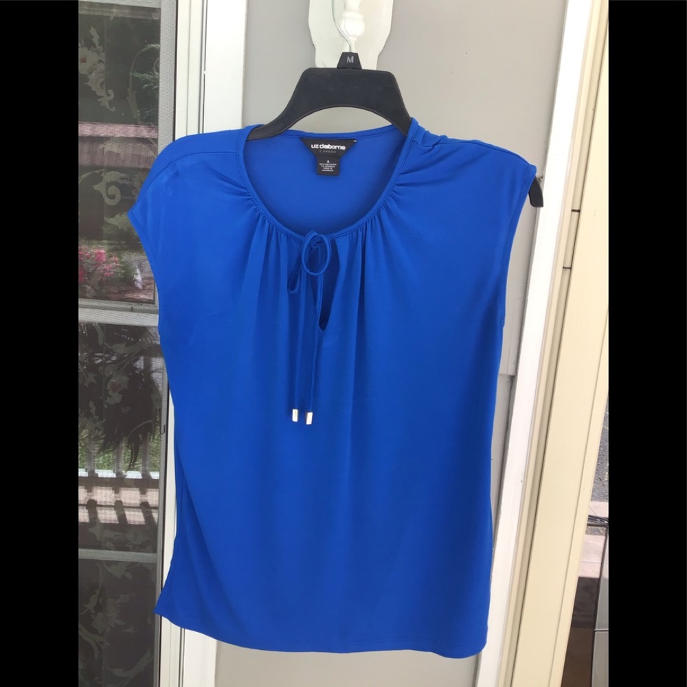 Liz Claiborne career ladies blue sleeveless top size small Excellent condition